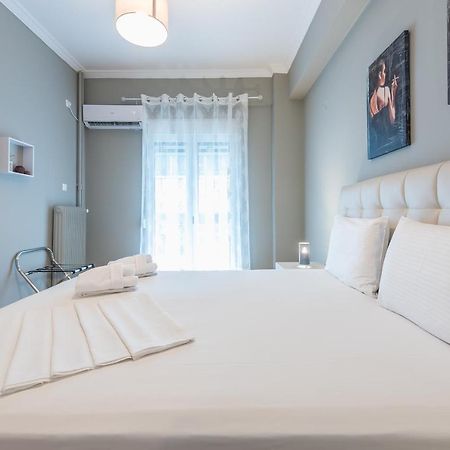 Modern City Apartment By Cloudkeys Atina Dış mekan fotoğraf