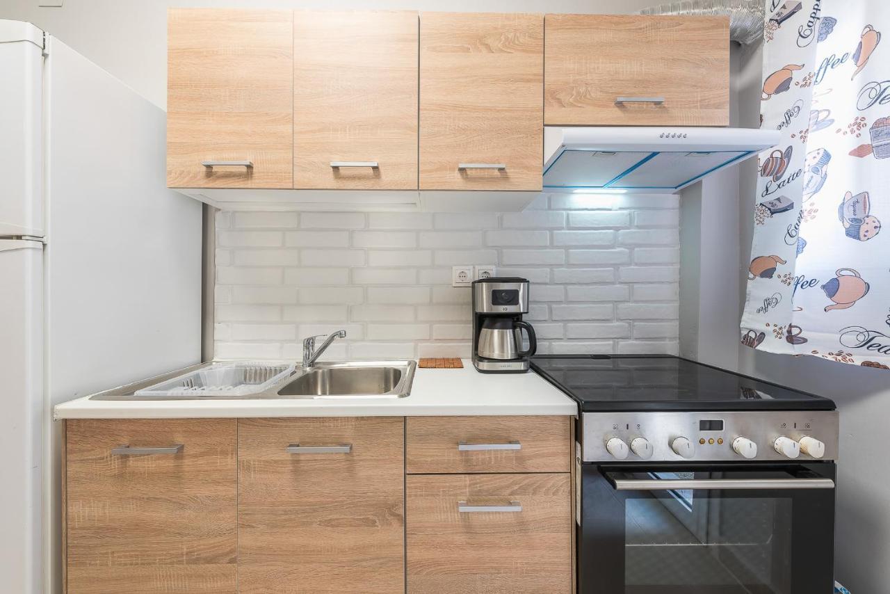 Modern City Apartment By Cloudkeys Atina Dış mekan fotoğraf