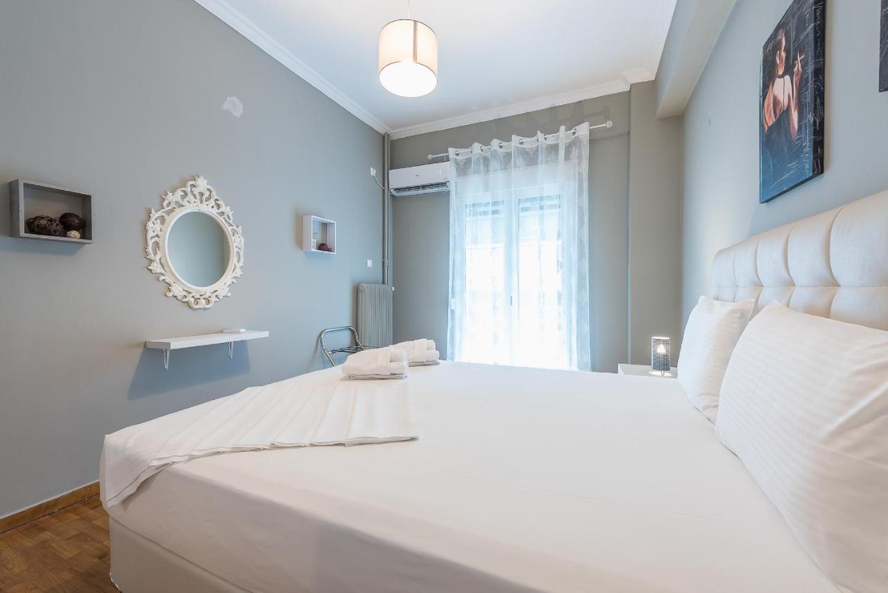 Modern City Apartment By Cloudkeys Atina Dış mekan fotoğraf
